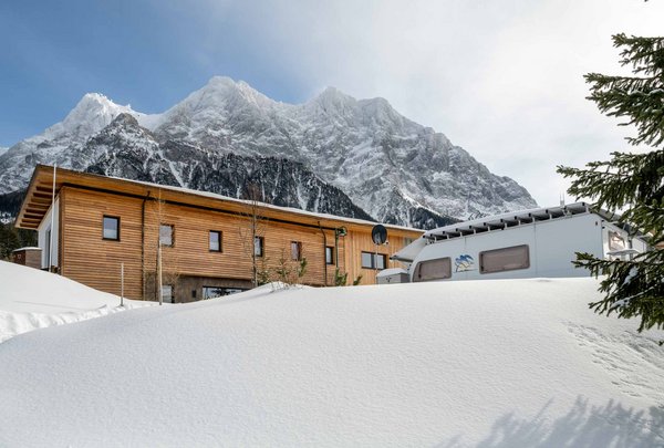 Badehaus am Campingplatz im Zugspitz Resort