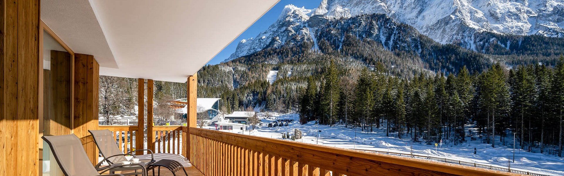 Balkon-Ausblick auf die Zugspitze