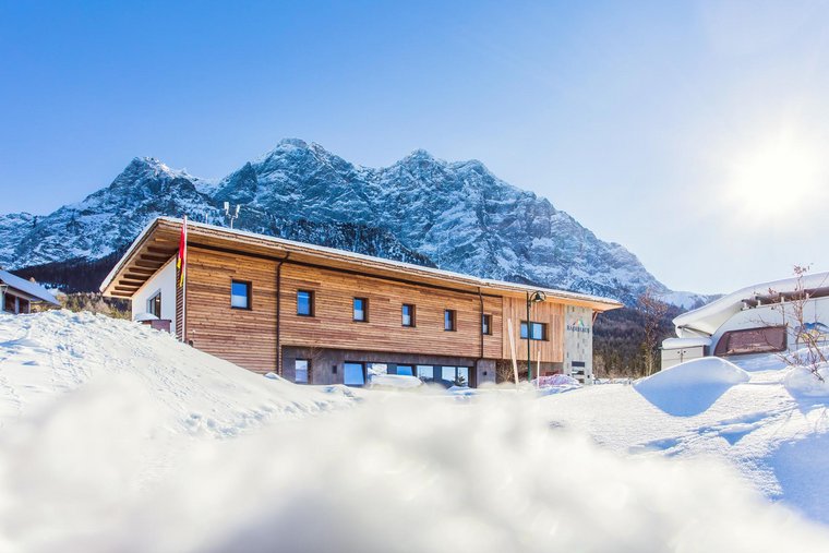 Badehaus im Zugspitz Resort Camping