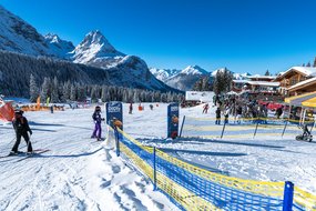 Skifahrer auf der Piste