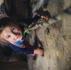 Kletterspaß in der Region Kind beim Klettern