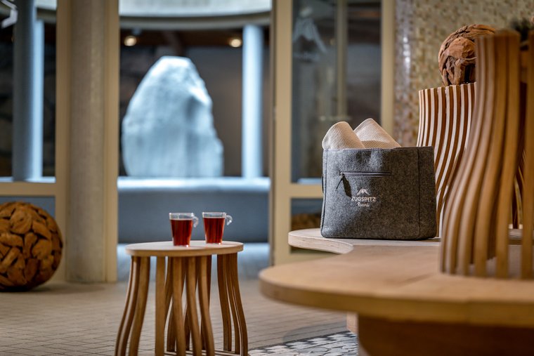 Whirlpool im Wellnessbereich Whirlpool in Grotte