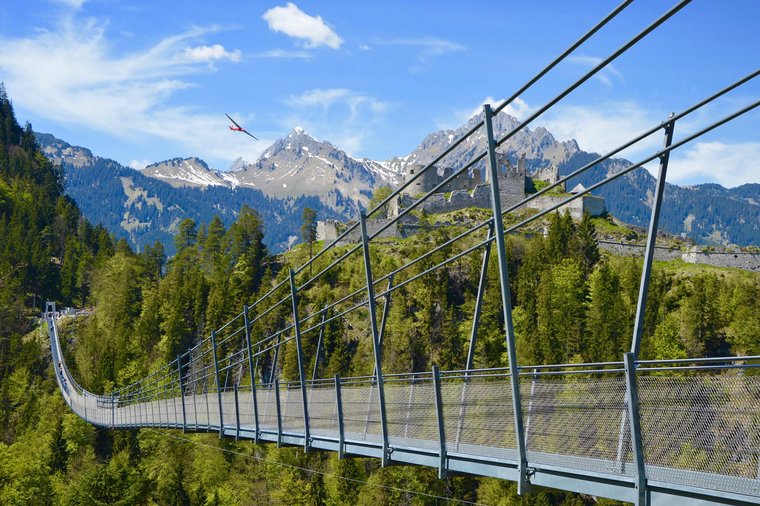 Die Highline179 im Sommer Hängebrücke Highline179