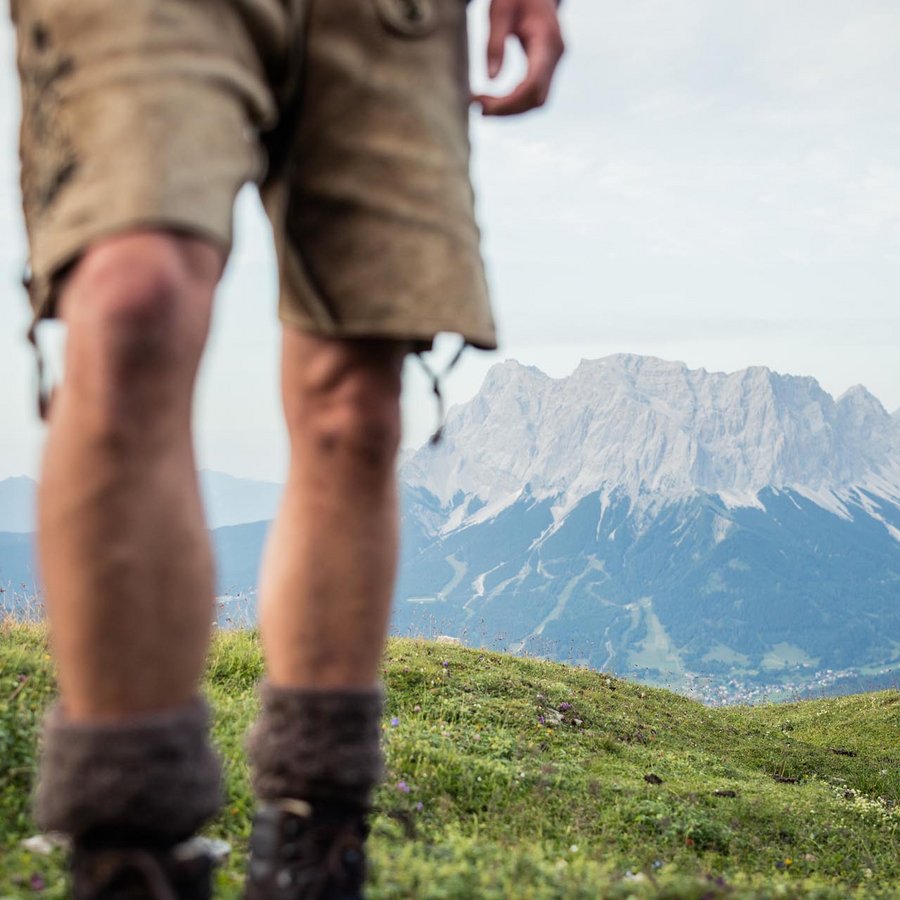 Füße eines Wanderers